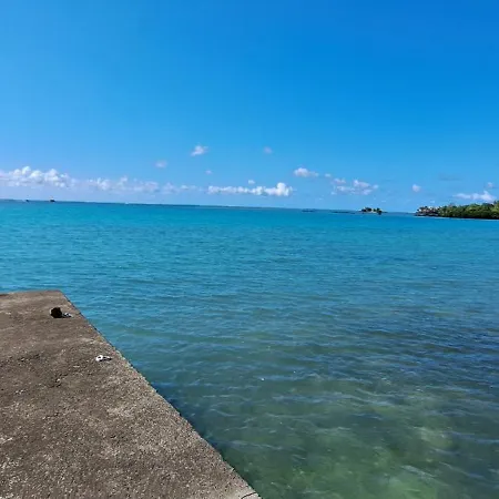 Serenity - Cheerful 2-Bedrooms Beachfront Villa. Trou d'Eau Douce Exterior photo