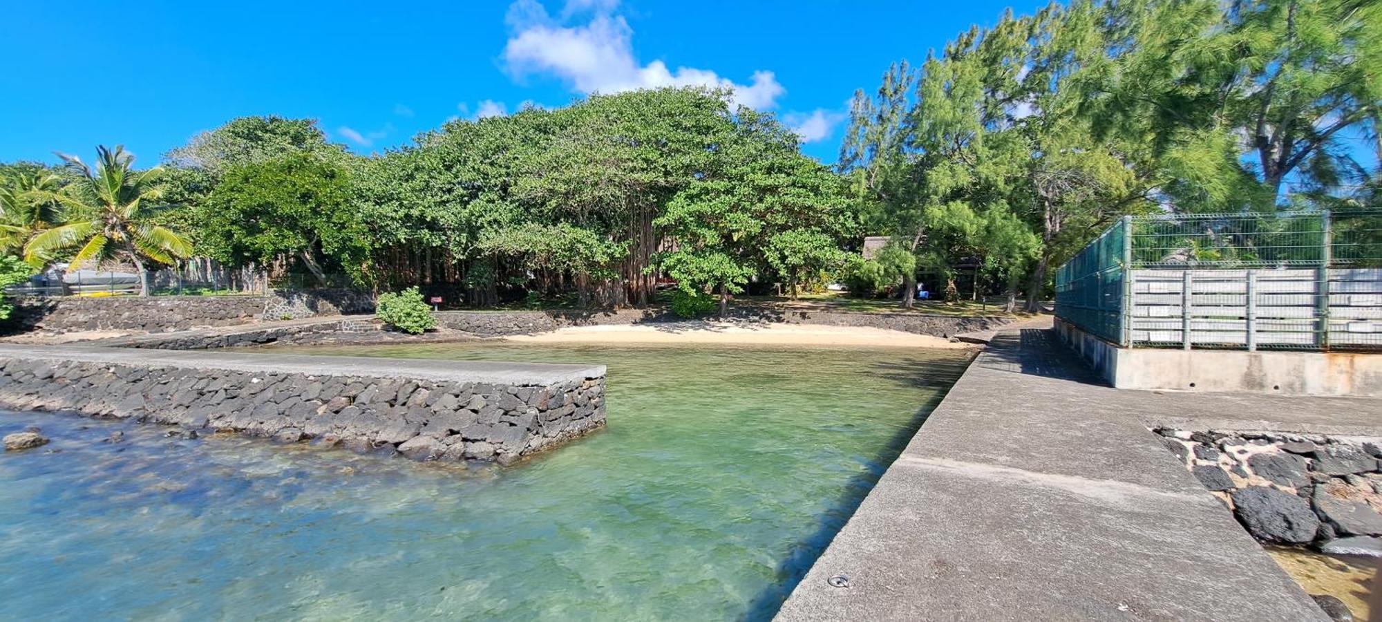 Serenity - Cheerful 2-bedrooms Beachfront Villa. * Trou dʼEau Douce